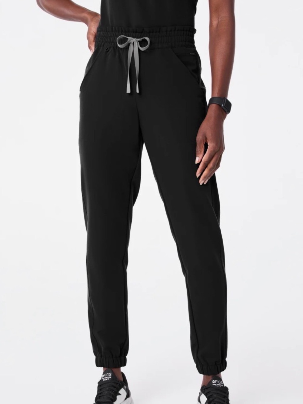 Figs Regina High waisted slim jogger scrub pant black size medium